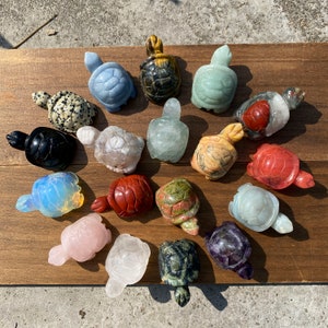 1.5'' Gemstone Turtle, Hand Carved Crystal Turtle, Tortoise Figurine, Crystal Animal Sculpture, Healing Crystal, Home Decor image 1