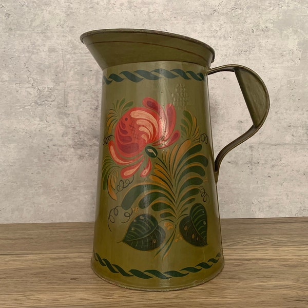 60 oz. Embossed Hand-Painted Pitcher with Gold Electroplating