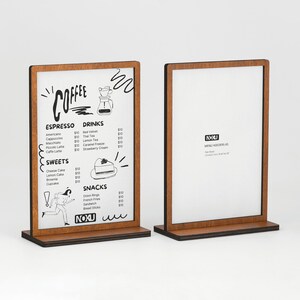 Zestaw dwóch drewnianych stojaków stołowych na menu, naturalny uchwyt na papier A5, elegancki stojak na menu - idealny do restauracji, kawiarni, wesel i imprez