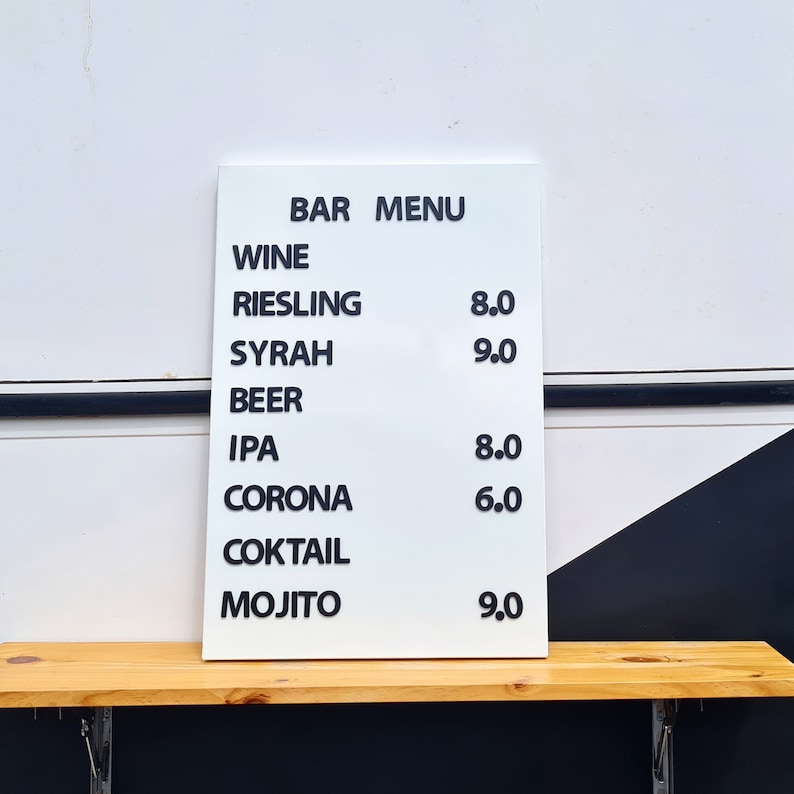 Menu board. Easily changeable metal menu board with wooden letters on magnets. Menu display for coffee shops, bars, bakeries. zdjęcie 5