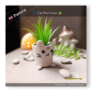 Capa para vaso de gato – (serve para IKEA FEJKA Plant Trio 6 cm) - Padrão de crochê Amigurumi - PDF - Instruções em inglês