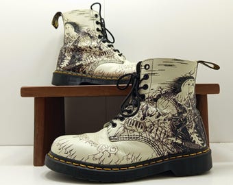 Dr. Martens Pascal Demented, limitowana edycja, biała skóra ze wzorem. 39 EUR