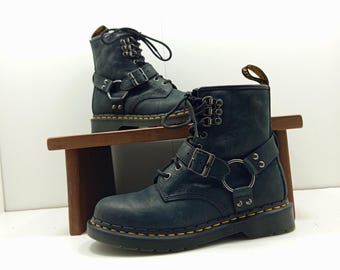 Dr. Martens 1460 Hardware, limitierte Auflage, schwarzes Leder, UK 5 / EUR 38