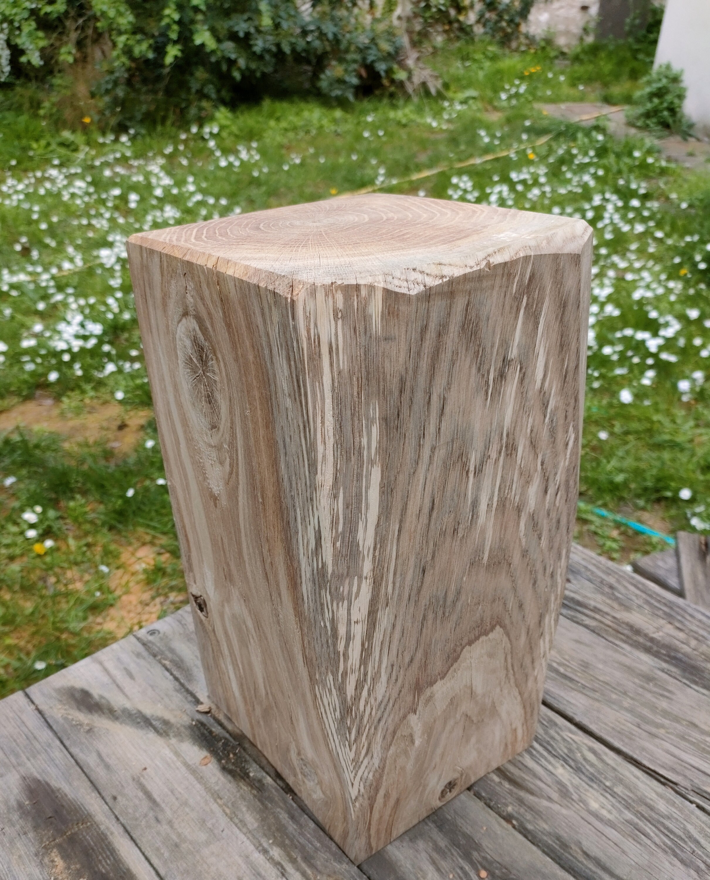 Cube Chêne massif, brut