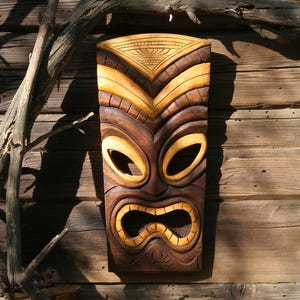wooden tiki,tiki house,wood carving, Tribal Tiki Wood