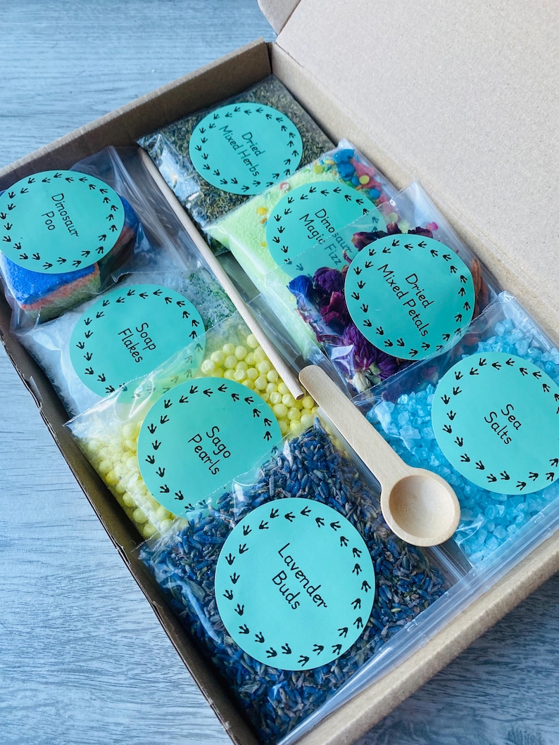 Dinosaur Mud Kitchen Potion Kit, Sensory Natural Play image 5