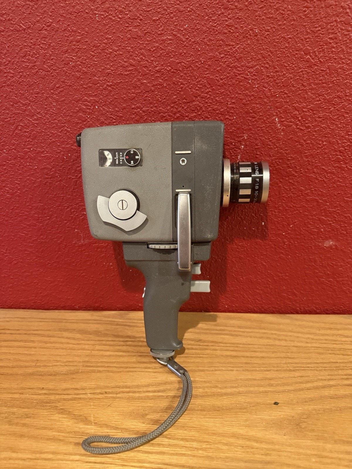 Caméra Elmo 8-S 8 Mm Avec Zoom Elmo 1,8/10-30 Mm – Ciné Camera Vintage, #245436