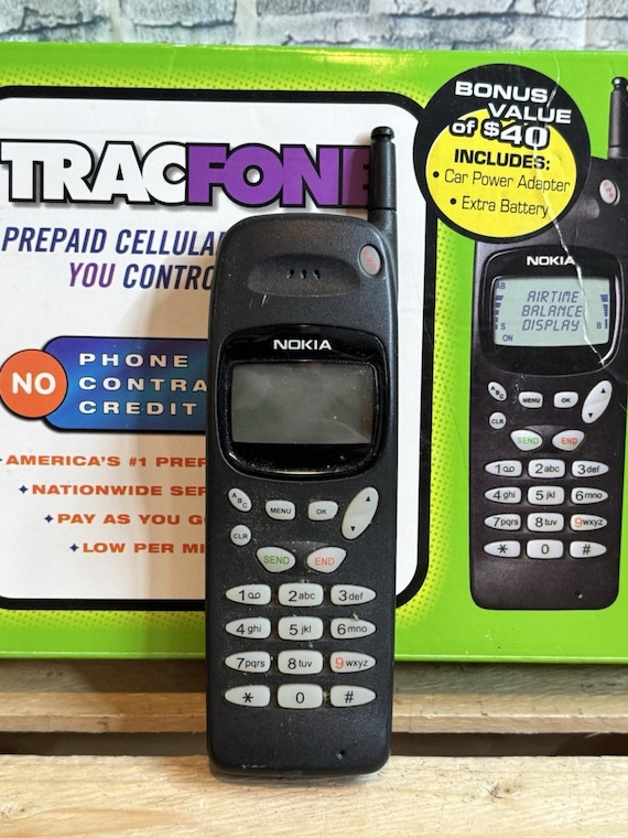 Nokia 918 Tracfone Vintage- No Cords, Untested - Etsy Canada