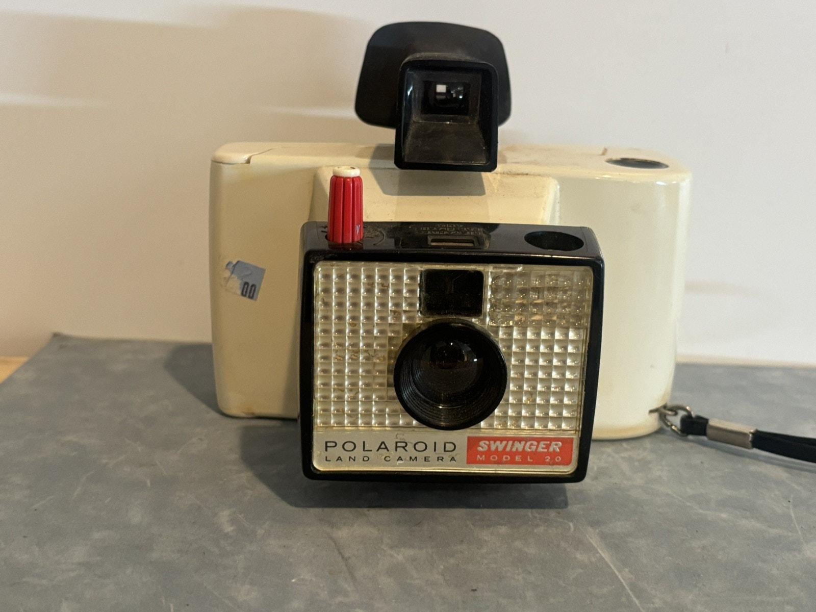 Polaroid Land Camera 195 Australia