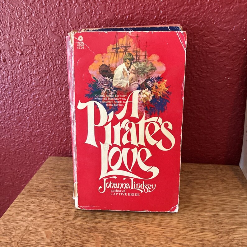 Johanna Lindsey Romance Novels Lot Of 11 image 4