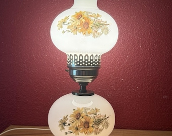 Vintage 16" Hurricane Bedside Table Lamp Hand Painted 3-Way Switch ***damaged