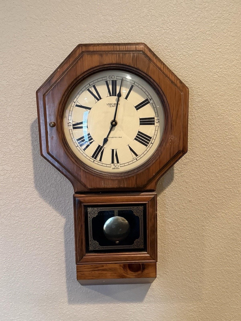 Horloge murale vintage à quartz Verichron, carillon Westminster image 2