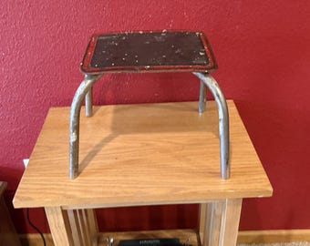 Taburete de cocina metálico vintage