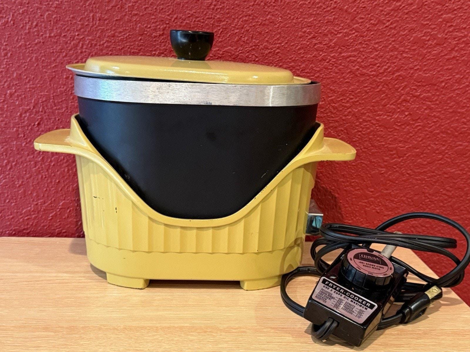 Vintage Rare MONTGOMERY WARD Electric Deep Fryer and and Cooker