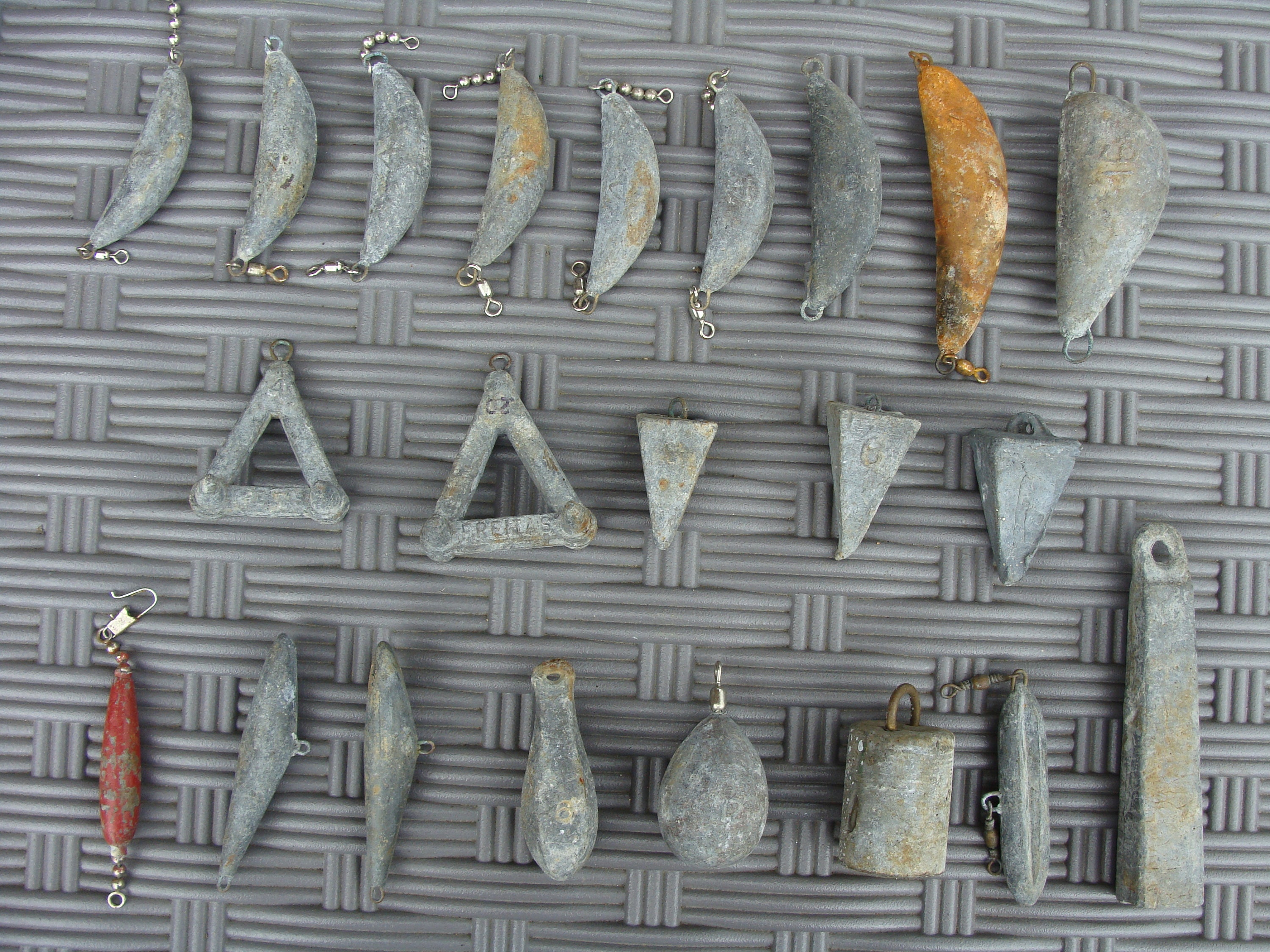 Lead Ingots for fishing, Decoy weights or Casting Ammo. Price