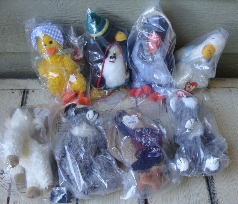 1993 Ty the Attic Treasures Collection Beanies Bonnie, Brisbane, Cawley