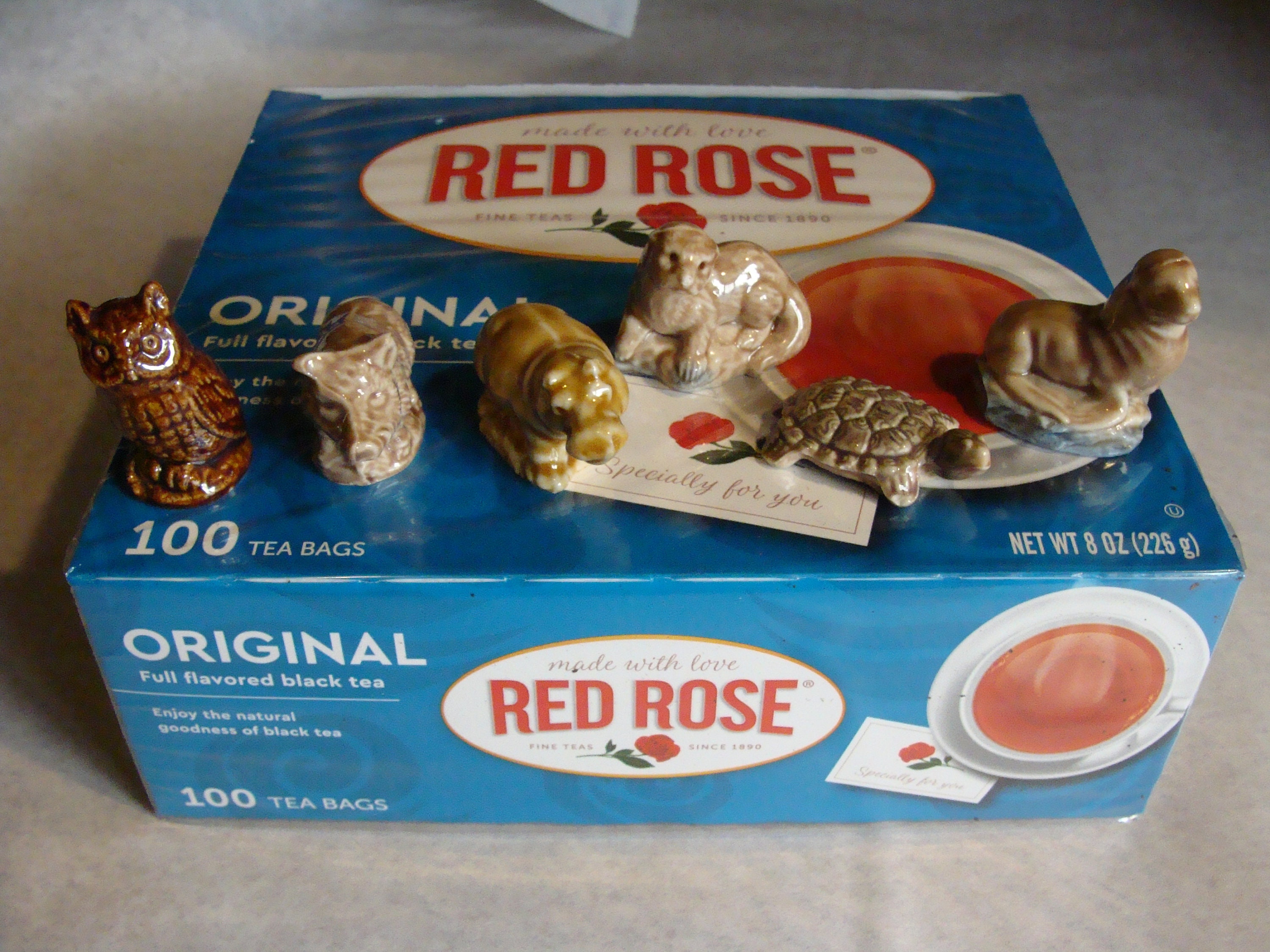 Red Rose Original Full Flavored Black Tea 8oz Box of 100 Tea Bags