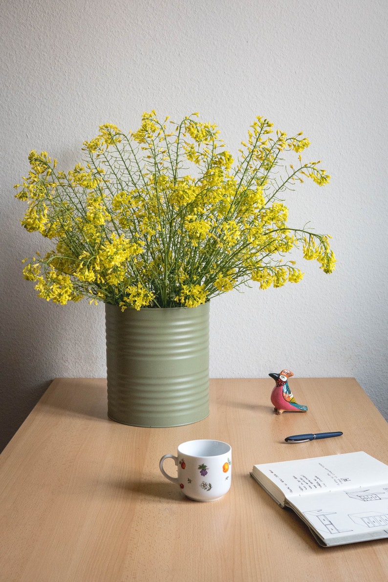 Großer Übertopf für drinnen und draußen Upcycling Blumenvase grün Minimalistisch nur Vase