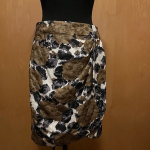 St John couture wrap-style cotton print skirt, white, black brown, size 4