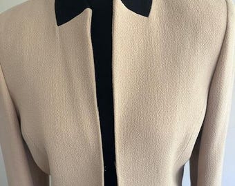 Elegant Albert Nipon three-piece champagne & black knee-length wool suit, size 4