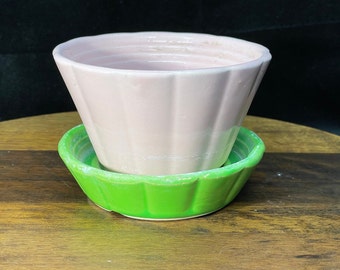 Shawnee Pottery Pink And Green Small Flower Pot