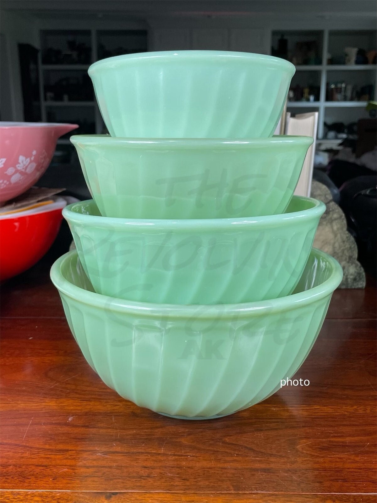 Jadeite Mixing Bowl Set (Set of 3) 