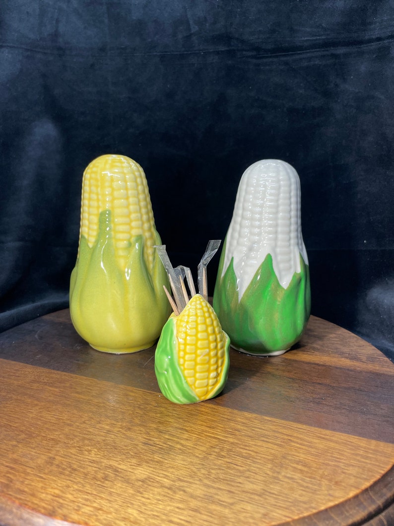 Shawnee Pottery Corn King Corn Cob Salt & Pepper Shaker Set Etsy