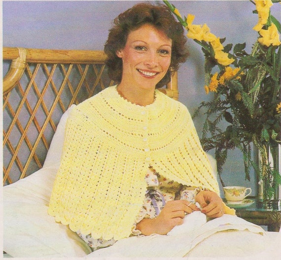 Crochet bed deals cape pattern