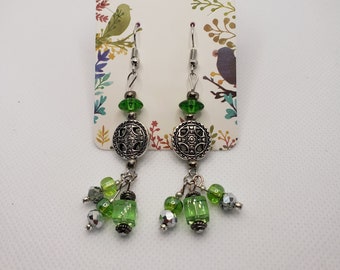 Celtic circle green drop earring