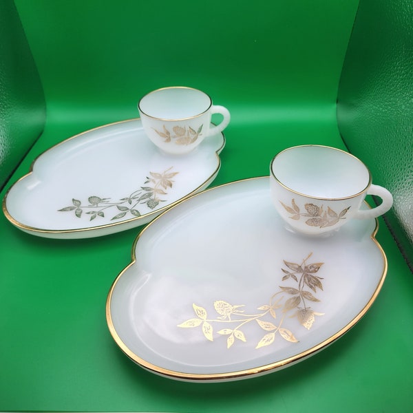 Federal Glass Milk Glass Gold Clover and Leaves VTG Snack Plate & Cup Set