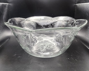 Anchor Hocking Savannah Clear Glass Large Salad Serving Bowl Floral Design Vintage