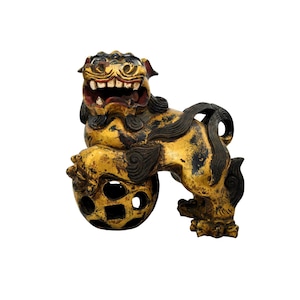Antique Chinese Foo Dog Guardian Statue, Hand-Carved Gilded Wood, Feng Shui Protector, Temple Lion with Floating Balls, Asian Decor, 13”