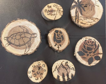 Wood burned wood slice magnets