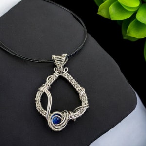Kyanite Jewelry, Kyanite Pendant, Kyanite Necklace, Wire Wrapped Pendant, Wire Wrap Jewelry, Wire Wrap, Gemstone, Jewellery, Unique, Gifts