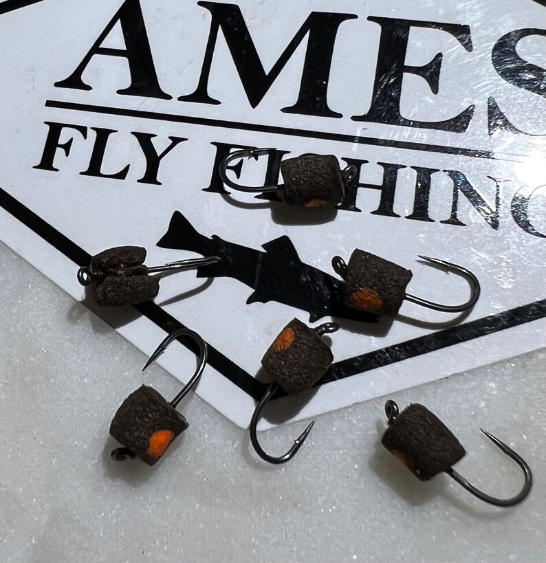 Pellet Fly Fish Biscuits Brown Mini Fish Food Fly Fishing Flies Half