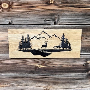 Catena montuosa con cervi come murale in legno di quercia | Amore di montagna l paesaggio montano | Decorazione murale | montagne | Montagne | Caccia | volpe