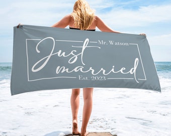 Just Married Beach Towel, His and Hers Newlywed Beach Towels, Custom Mr and Mrs Beach Towels, Personalized Honeymoon Gift,Bridal Shower Gift