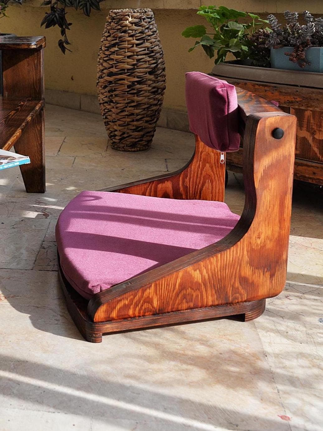 Wood low chair - Etsy België, image size:1037x1383