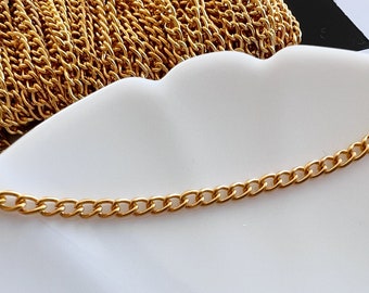 Gold plated jewellery chain for necklace making 5m | 2.5mm wide curb chain for DIY crafts | lightweight golden chain for necklaces