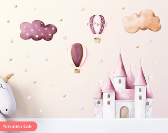 Elegante Vinilo con Castillo de las Princesas y Globos Aerostáticos para la Habitación de los Niños - Fácil de colocar en paredes o muebles - Made in Italy