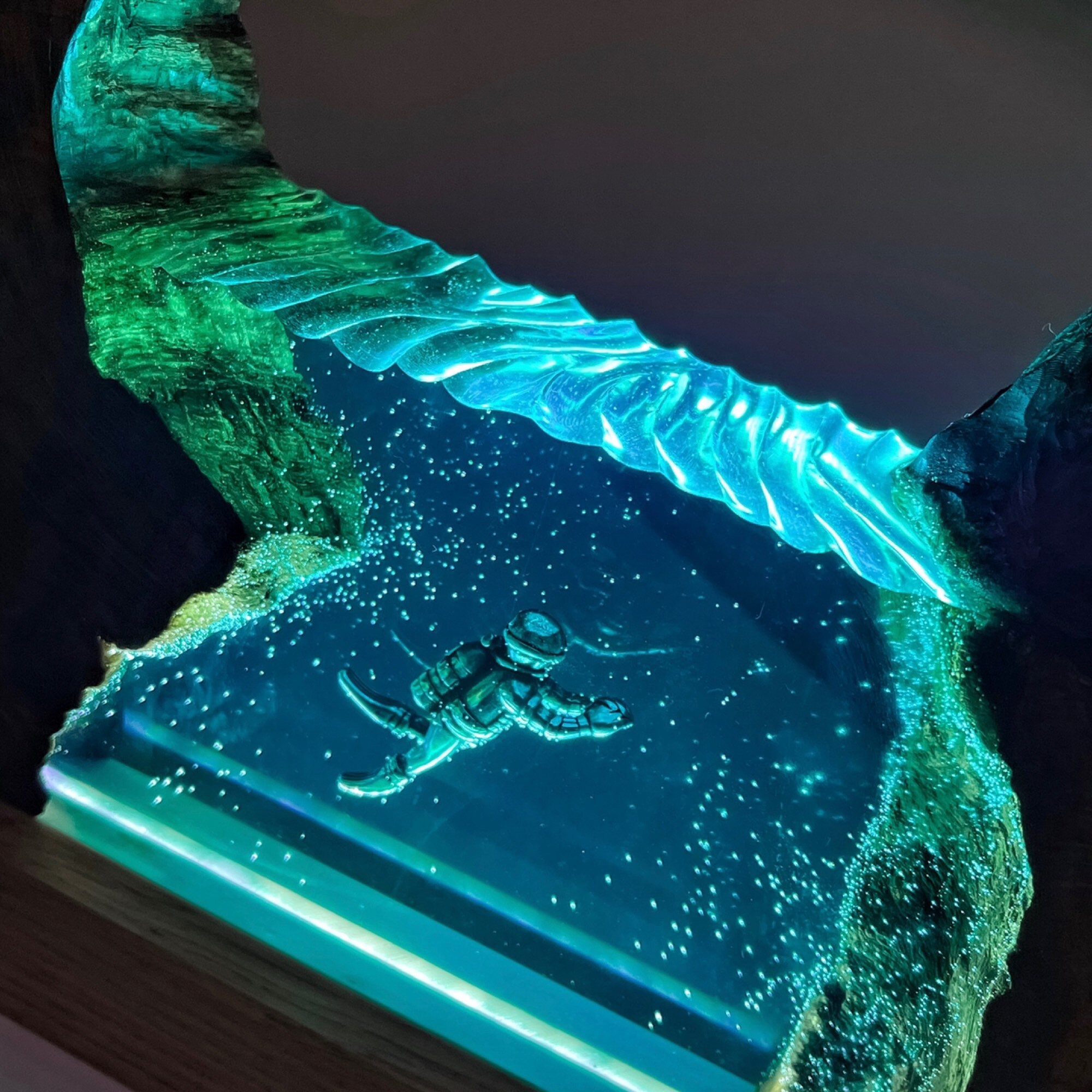 Unique Scuba Diver Night Light Made With Wood and Epoxy Resin. Etsy UK