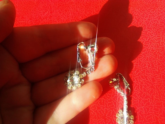 Vintage drop rhinestone diamante earrings clip on… - image 3