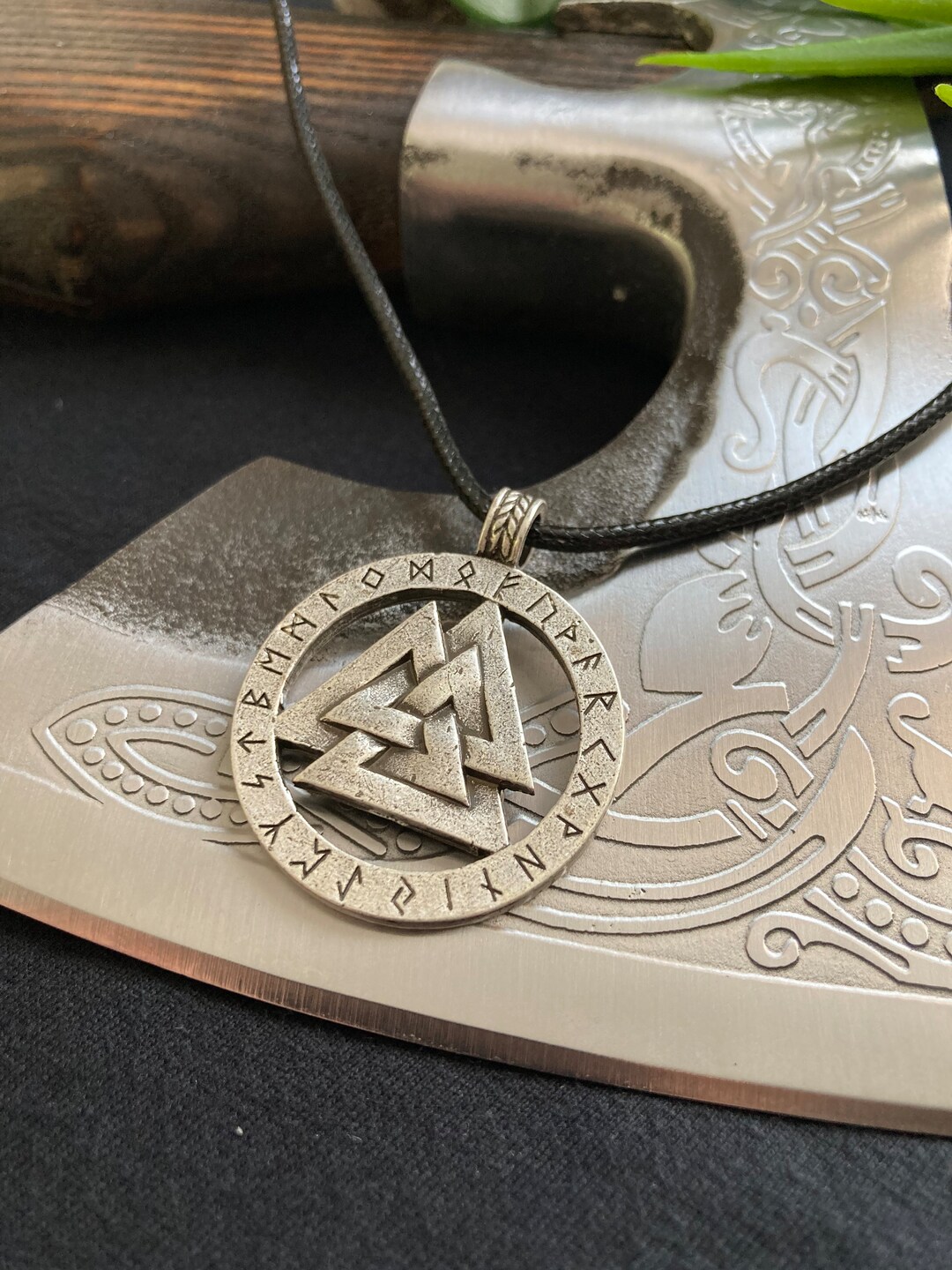 Valknut Runes Triangles Necklace, Viking Jewellery, Three Interlocked