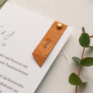 Menü, moderne Anhänger in Lederoptik, Letterpress, Hochzeit Taufe, DIY Hochzeitspapeterie, DIY Menükarten, Lederpapier, Schild