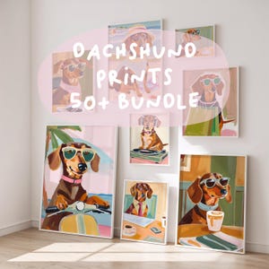 K&ouml;nnte beinhalten: Eine Sammlung gerahmter Dackel-Drucke, die Hunde mit Sonnenbrillen in verschiedenen Szenen zeigen. Die Drucke haben einen farbenfrohen, k&uuml;nstlerischen Stil, mit einem rosa und wei&szlig;en Text-Overlay, das "Dachshund Prints 50+ Bundle" lautet.