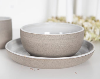 Handmade Soup Bowl, White and Gray Ceramic Bowl, Stoneware Minimalist Bowl for Pasta, Noodles, Ramen