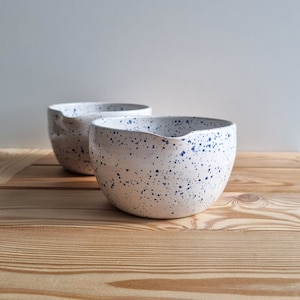Matcha Bowl With Spout, Spouted Chawan, White and Blue Speckled Tea Cup