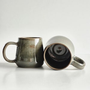Moss Green Pottery Mug, Handmade Rustic Mug, Dark Stoneware Coffee Mug, Earthy Tone Ceramic 12oz, Large Tea Cup, Modern Organic Farmhouse