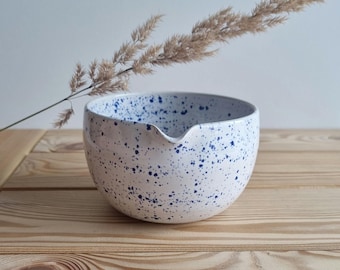 Handmade Ceramic Matcha Bowl with Spout, White & Blue Speckled Chawan, Matcha Set, Gift for Matcha Lover, No Extra Fees for US Buyers