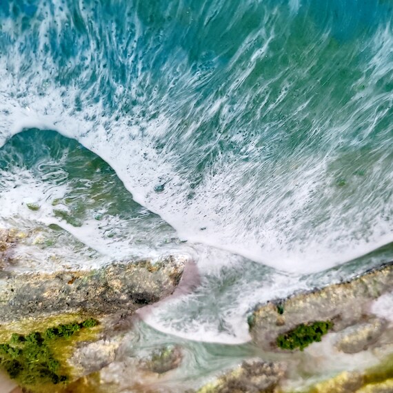  HighonHi Reloj de pared de 10 pulgadas Ocean Water Wave  Seascape Madera Cuarzo Analógico Número árabe Silencioso Agua Splash  Remolino Energía Mar Belleza Naturaleza Relojes Cocina Comedor : Hogar y  Cocina